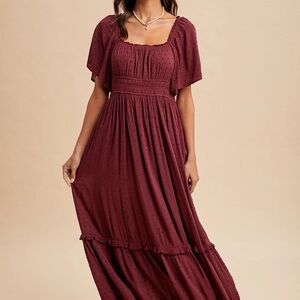 Elegant Burgundy Maxi Dress